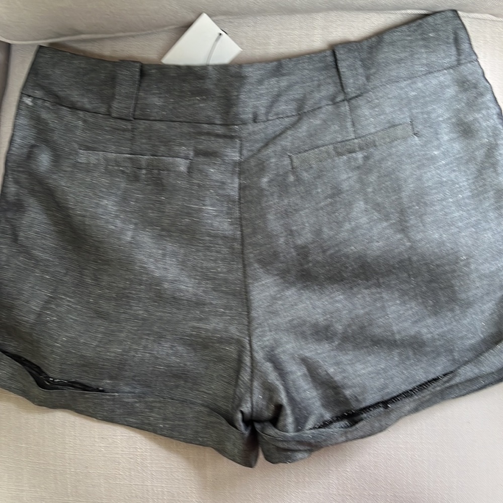 NWT Cynthia Steffens Charcoal Gray Shorts Size 6 - Picture 6 of 6